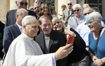 Sme pokrstení, buďme tiež aktívni Sme pokrstení, buďme tiež aktívni