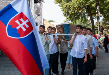 Po slvnosti preniesli relikvir do Baziliky Sedembolestnej Panny Mrie.