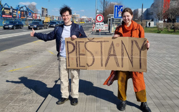 Prišlo nám do listárne v apríli Prišlo nám do listárne v apríli