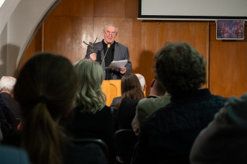 Rbert Bezk prednal na teologickej fakulte, posluchom bol aj Apotolsk nuncius