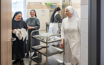 Božiu silu vnímajú vo vzájomnej láske Božiu silu vnímajú vo vzájomnej láske