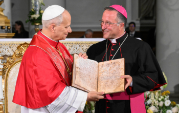Pápež v San Maríne: Rodina je prvé miesto formácie viery Pápež v San Maríne: Rodina je prvé miesto formácie viery