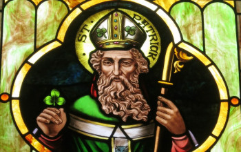 Z ťažoby otroctva k službe biskupa Z ťažoby otroctva k službe biskupa