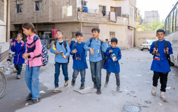 Vojna im vzala veľa, darujme im vzdelanie Vojna im vzala veľa, darujme im vzdelanie